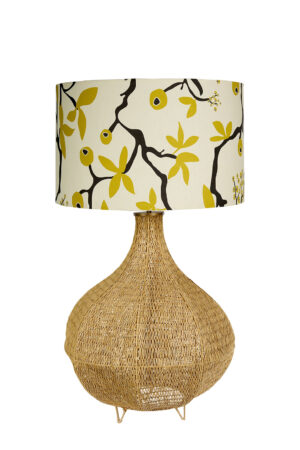 Lantern lamp in raffia